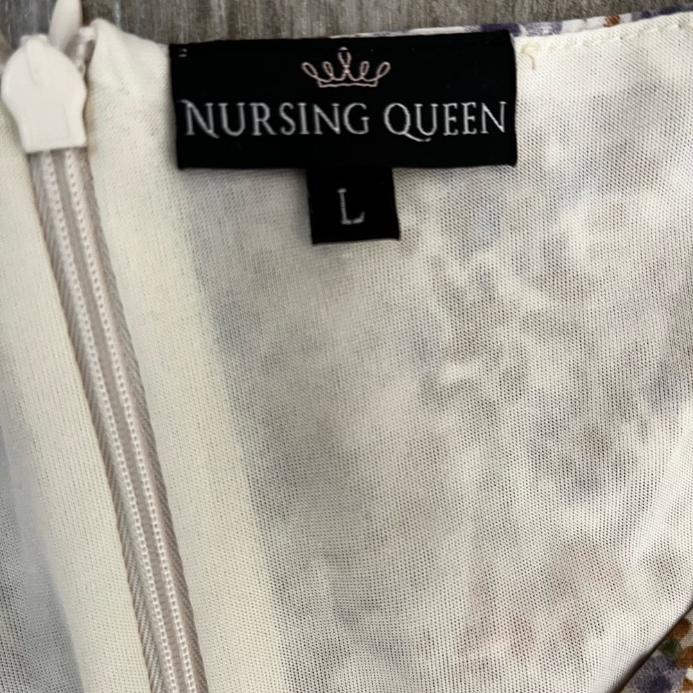 Nursing Queen Midi Floral midi with pockets - Picture 4 of 11